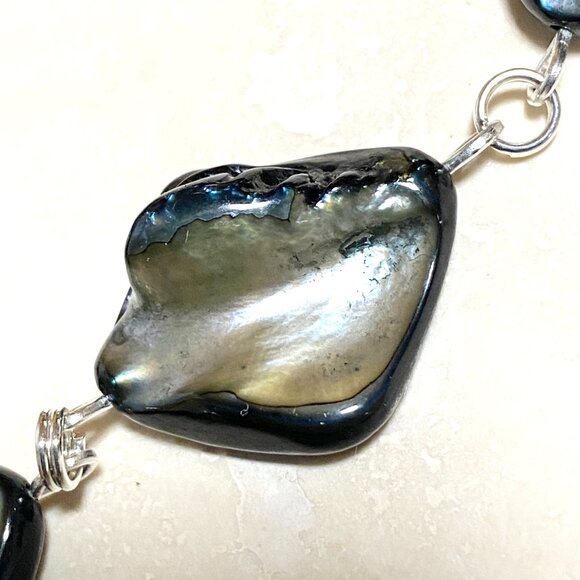 Blue Irregular Mother of Pearl Shell Necklace + Paw Print Heart Beat Pendant - Picture 10 of 13